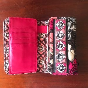 Vera Bradley Trifold Wallet Flower Print